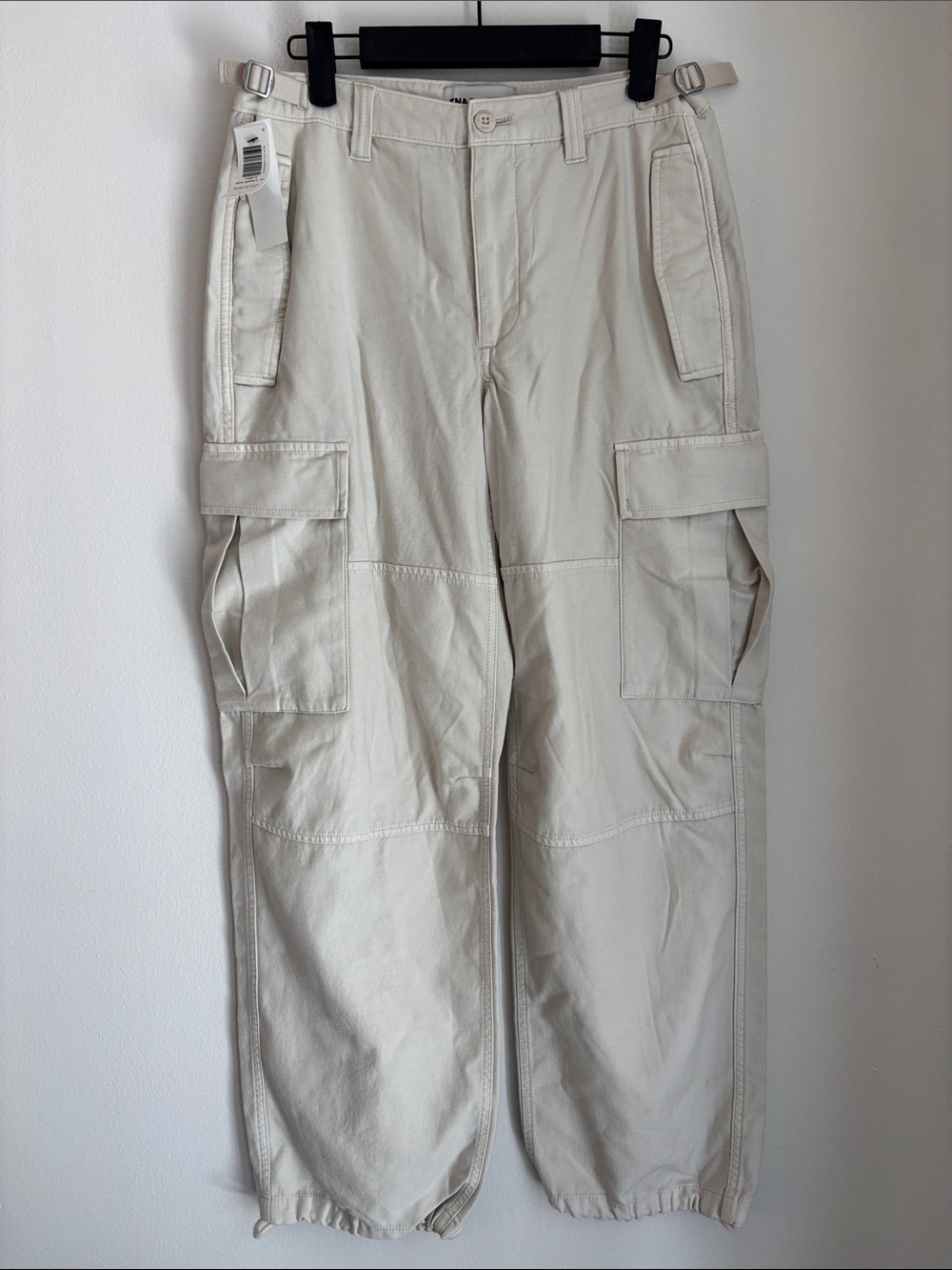 Aritzia TNA Women’s supply Cargo Pants cream Casual Utility Trousers size 4 NWT